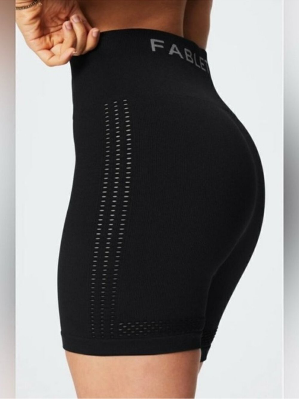 Fabletics Women Ribbed High-Waisted Shorts Gym Training Athleisure small NWOT